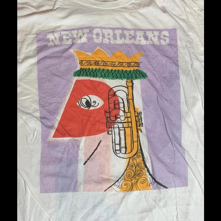 New Orleans Preowned Xl White Shirt